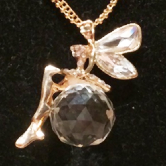 Gold Color Fairy Angel On Crystal Ball/Globe Wing Pendant Necklace - NWT - Picture 6 of 6